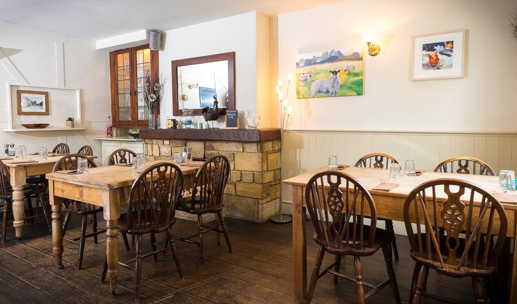The Chetnole Inn 外观 照片